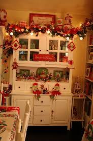 I Can So See My Pyrex In This Cabinet Christmas Home Christmas Kitchen Country Christmas