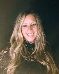 Christine Burch's Instagram, Twitter & Facebook