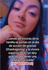 Familia Viboras En Thanksgiving