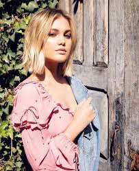 Oooooliviaholttttt Photos Of Actress And Starlet Olivia Holt Olivia Holt Beautiful Blonde Short Hair Styles