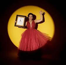 3/10/2023 gané mi primer ACPT, ¡MEJOR ACTRIZ DE SOPORTE EN UN MUSICAL!; el  primer premio de mi carrera. Una noche que nunca olvidaré, una noche en  donde la vida una vez mas