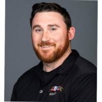 200+ perfiles de «Strojny»