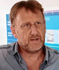 Schweiz: Die meisten Schweizer wollen die Ehe für alle, ihre Gegner werben  bis zuletzt mit einer drastischen Kampagne dagegen