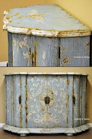 For Classic Interiors Choose French Country Furniture Topsdecor Com French Country Furniture Hand Painted Furniture Painted Furniture