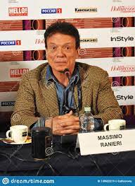 2. his name means the greatest.2. Sanger Schauspieler Massimo Ranieri Italien Am 40 Internationalen Film Festival Moskaus Redaktionelles Stockbild Bild Von Blutig Konkurrenz 139622219
