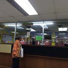 Stesen keretapi slim river terletak di hujung jalan stesen. Photos At Kompleks Pejabat Pejabat Daerah Kecil Slim River Slim River Perak