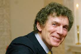 JEANNE W. DAVIS DIES