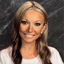 Alana Hodges's Instagram, Twitter & Facebook