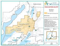 Residents living in neighborhoods across the lake from where the fire burns over westside road are urged to prepare to leave on short notice. Nm4kyg8olmkarm