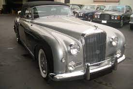 Luxury Car Rental Limo Services Party Bus Rental In Phila Luxury Car Rental British Cars Bentley Car