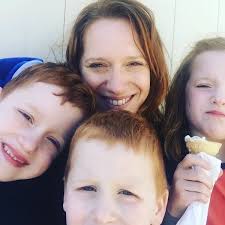 VOTE NICOLE BRIER FOR D15 CEC — PS 154