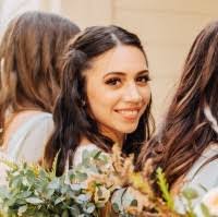 Brianna Tracey's Instagram, Twitter & Facebook