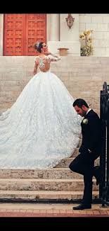 10 Pretty Princess Wedding Dresses That Rule Mywedding Beautiful Wedding Dresses Princess Wedding Bride