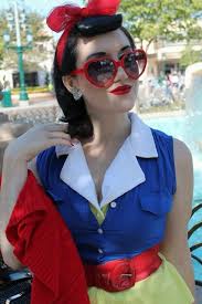 Schneewittchen Kostum Selber Machen Kostum Idee Zu Karneval Halloween Fasc Schneewittchen Kostum Selber Machen Schneewittchen Kostum Kostume Selber Machen