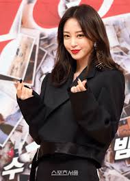 스포츠서울 - "코로나19 검사 피해 미국行" 김용호 주장 반박한 한예슬 "예정전 일정 소화"