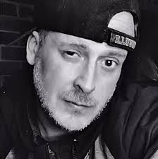 Can the double slit experiment explain the Mandela effect?