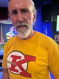 Broken Tee Incident in Highland Park