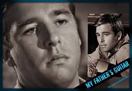 A talented, young guitarist impresses everyone who hears him play his  instrument. However, his guitar is so important to him, he is willing to  kill for it.