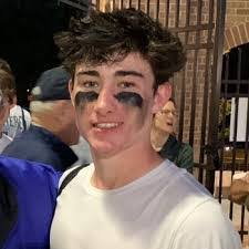 Alexander Starnes's Instagram, Twitter & Facebook