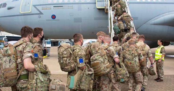 Conscription exemptions revealed as UK and Russia war fears rise | News UK | Metro News