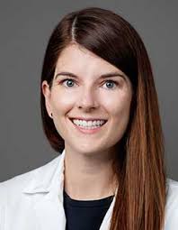 Kimberly Lakin's Instagram, Twitter & Facebook