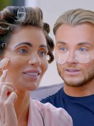 Dan and Ella's First Date