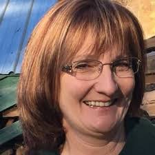 Alicia Knecht's Instagram, Twitter & Facebook