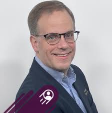 Gregory Chandler's Instagram, Twitter & Facebook