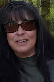 Tami Mckenzie's Instagram, Twitter & Facebook