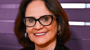 Patty Leone viaja para a Índia e mostra pontos turísticos do país