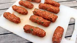 Cevapcici Rezept Vom Grill Mit Ajvar Livingbbq De Rezept Cevapcici Selber Machen Rezepte Chevapcici Rezept