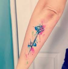 57 coole tattoos fur paare die ewige liebe symbolisieren paar. Schlussel Tattoos Tattoo Spirit