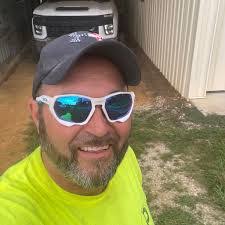 Justin Wentzel's Instagram, Twitter & Facebook