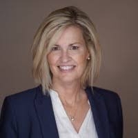 Lori Caddell's Instagram, Twitter & Facebook