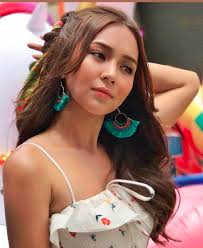 Our pretty Kathryn Bernardo 🥰👑Dog 🐕 Lover,💯🐕🐕🙏💗.. #kathdenupdate  #highlightseveryonefollowers2024 #KathrynBernardo #Kapamilya #highlightsシ゚  #fypageシ