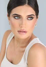Eye infections can happen for a number of reasons, including wearing dirty contact lenses, touching your eyes with unclean hands or even having certain medical conditions. Bridal Makeup For Green Eyed Girls Make Me Bridal