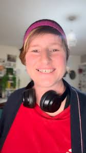 This is me talking about Neil, Daisy, Blake, Rhydian & Irvine!, Inbox me  for info and sides