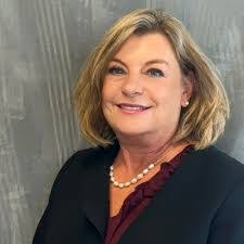 Lori Lenz's Instagram, Twitter & Facebook