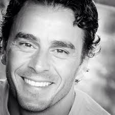 Alex Mariani (@mariani44)