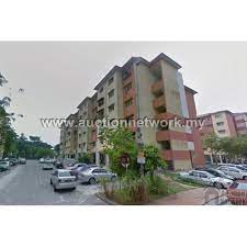 Dah jadik putih melepak rumah ni. Gugusan Semarak Jalan Camar 4 1 Seksyen 4 Kota Damansara 47810 Petaling Jaya Selangor