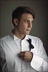 Groom Preparations: Wedding Photography Tips