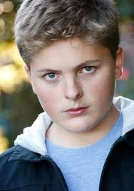 女孩闺房_购票_剧情介绍_演职人员_图集-猫眼电影