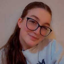 Abbey Mueller's Instagram, Twitter & Facebook