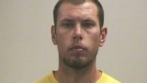 Richmond man flees as drug task force serves warrant