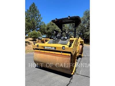 Caterpillar CB54 Smooth Drum Roller