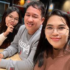 Nagviral na lalaki na nambat0k sa nagkakariton sa harap ng kanyang batang  anak na babae, kapatid pala ni Pokwang😱 Humingi ng dispensa ang actress na  si Pokwang para sa nagawa ng kanyang