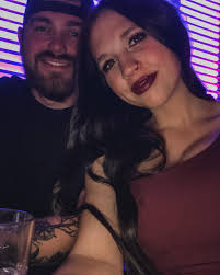 Logan Ward (@balloonbabeslo) • Instagram photos and videos