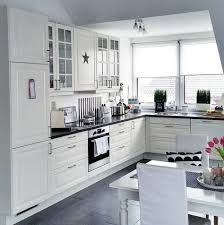Wohnkonfetti Die Schonsten Einrichtungsideen Auf Einen Blick Kuchen Design Kuche Schwarz Wohnung Kuche