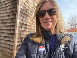 Sharon Held (@sharonheldrealestate) • Instagram photos and videos