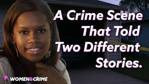 Amy Mullis's Instagram, Twitter & Facebook